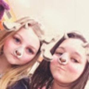 Meet your Posher, Valerie